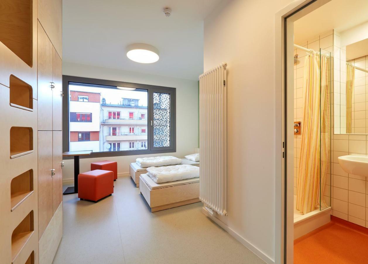 Youth Hostel Esch/Alzette Ngoại thất bức ảnh